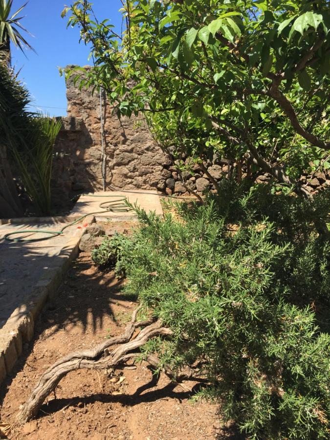 Cactus B&B Le Casette Di Marilena Пантеллерия Экстерьер фото